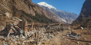 लाङटाङ खतरामुक्त