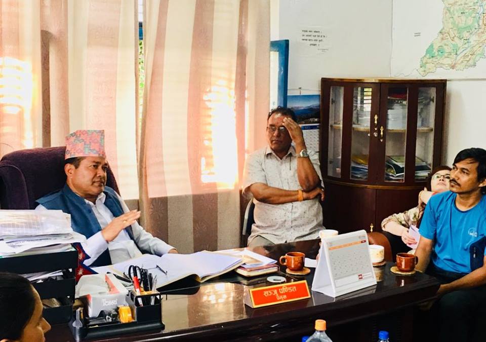mayor sanju pandit talkin with nccinuwakot bod members