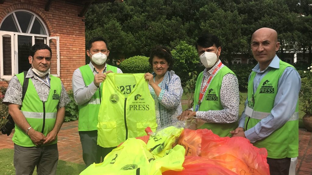 gp foundation donate press jacket to fnpj nepal_edited