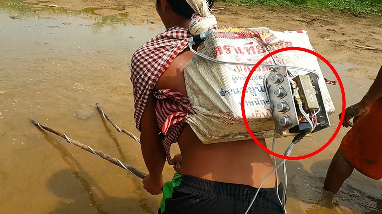 fishing using battery in river