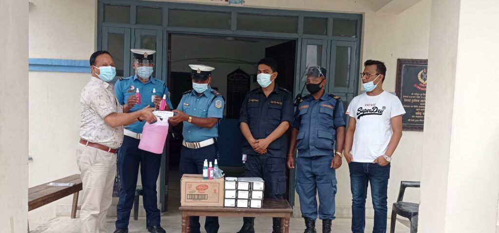 sujim bazar nuwakot distribute health equipment to nuwakot police in pandemic period