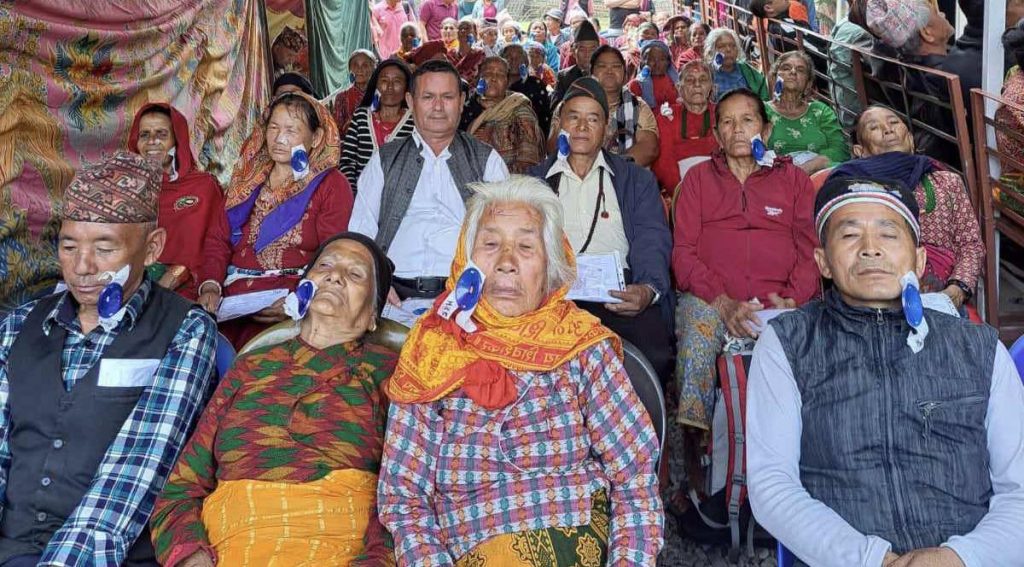 1316 eye Cataract patient operation in nuwakot