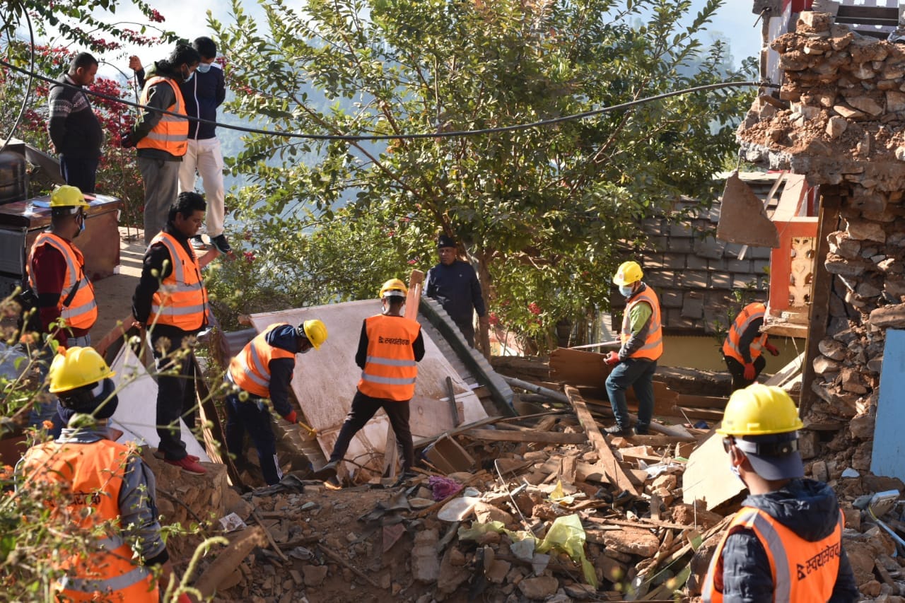 earthquake jajarkot relief cpnuml volunteer bagamati province nuwakot