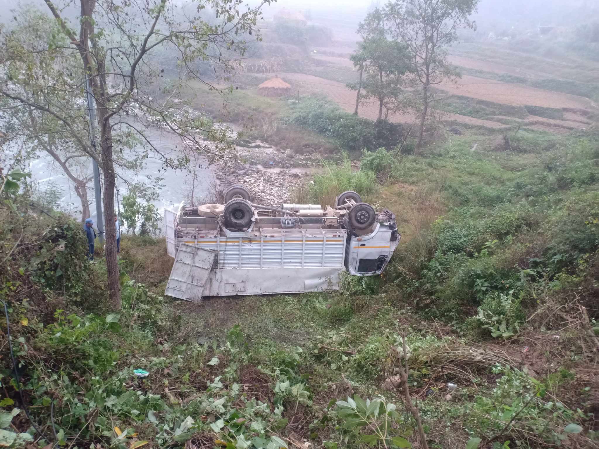 truck accident in thulokhola belakotgadhi municipality nuwakot