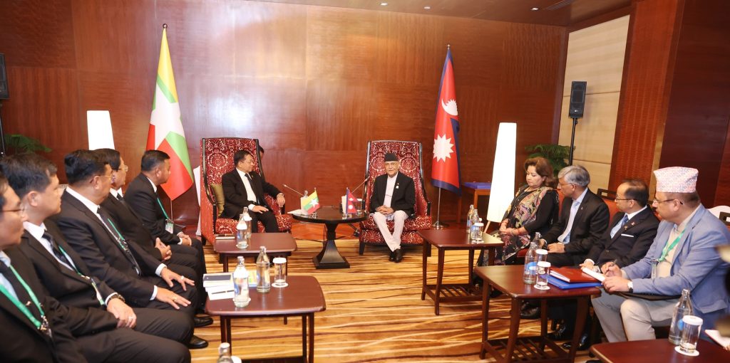 prime minister kp oli meets hongkong