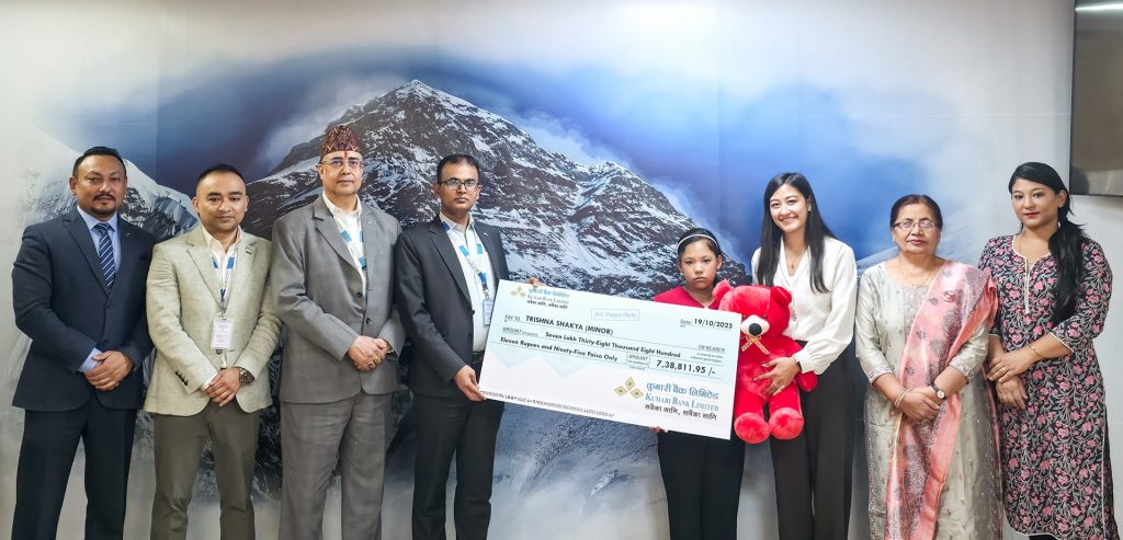 scholarship handover to Goddess Kumari