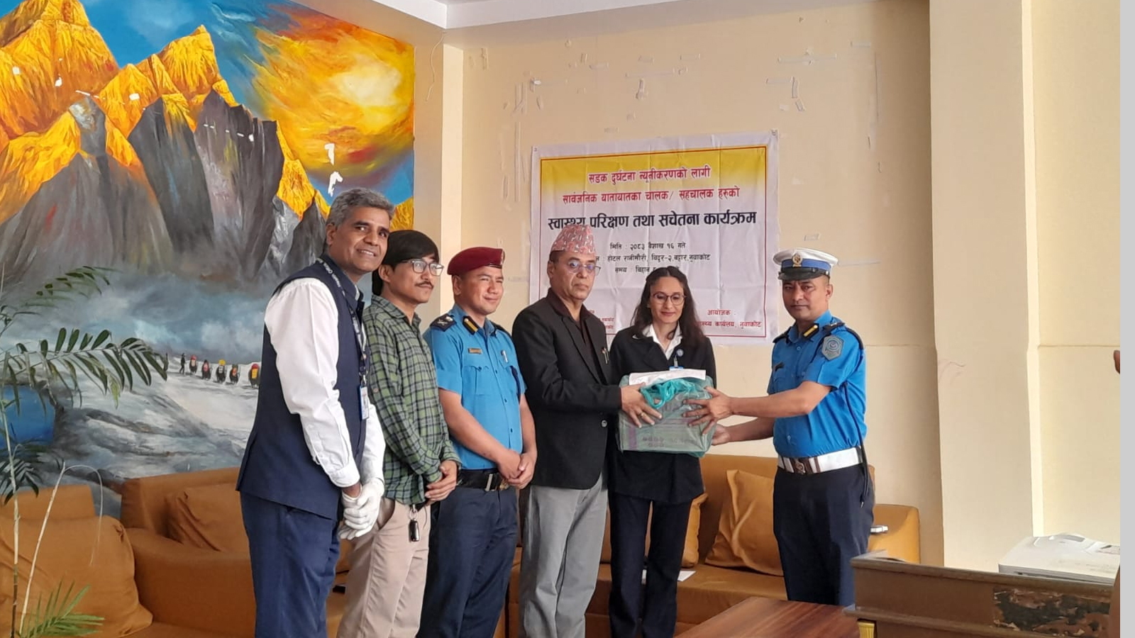 ४१ जना सवारीचालकको स्वास्थ्य परीक्षण, ९ जनामा दृष्टि समस्या