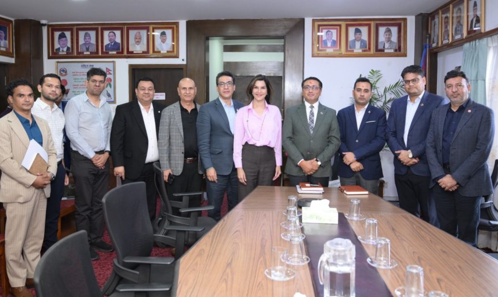 NAIMA Team with Finance Minister