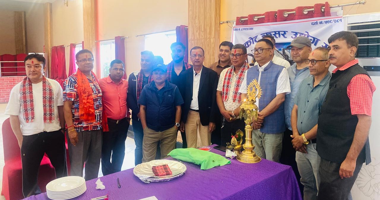 क्रसर सङ्घको अध्यक्षमा चित्रकार