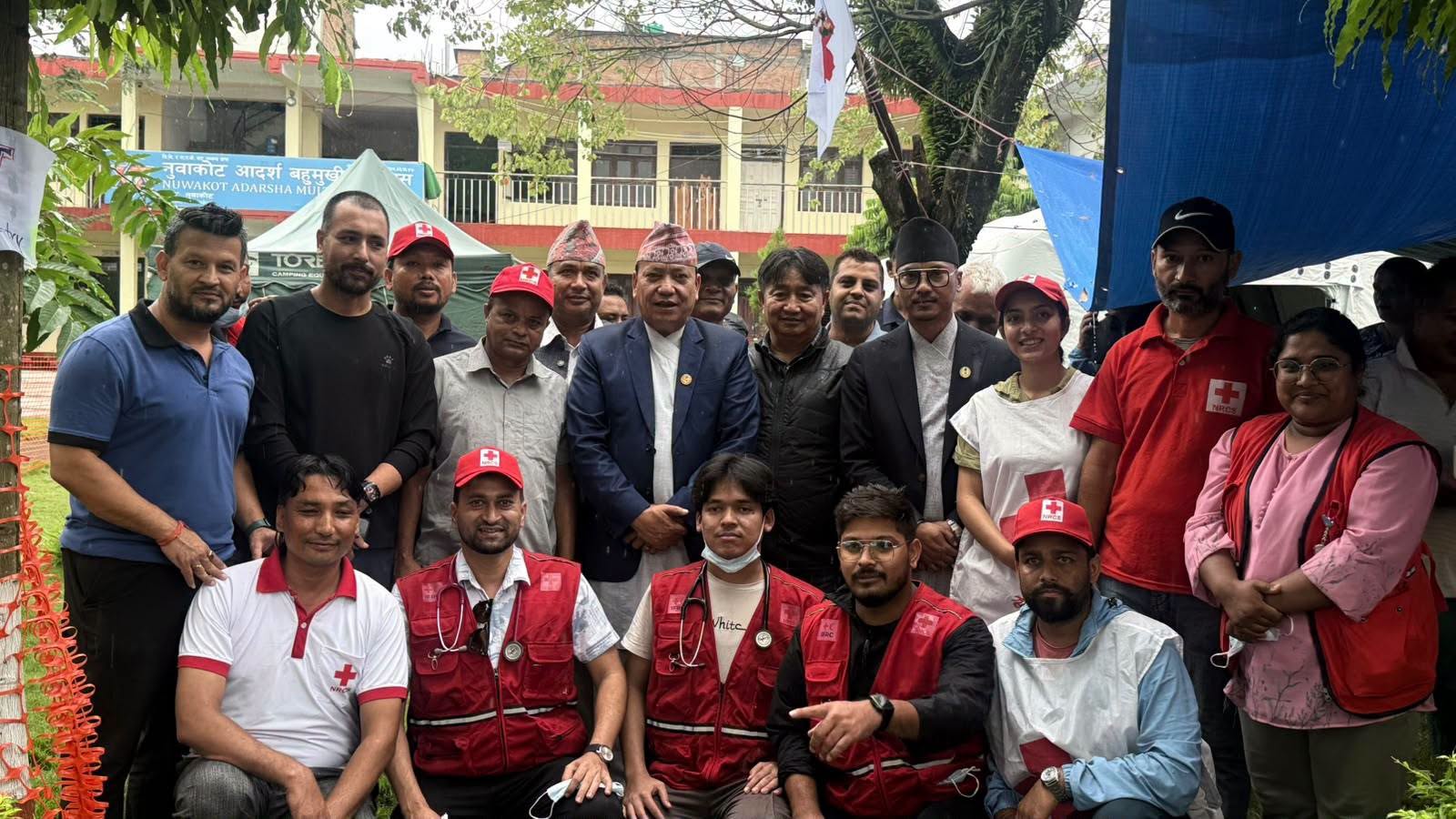 रेडक्रस आपत्कालीन क्लिनिकको उच्चस्तरीय टोलीद्वारा निरीक्षण